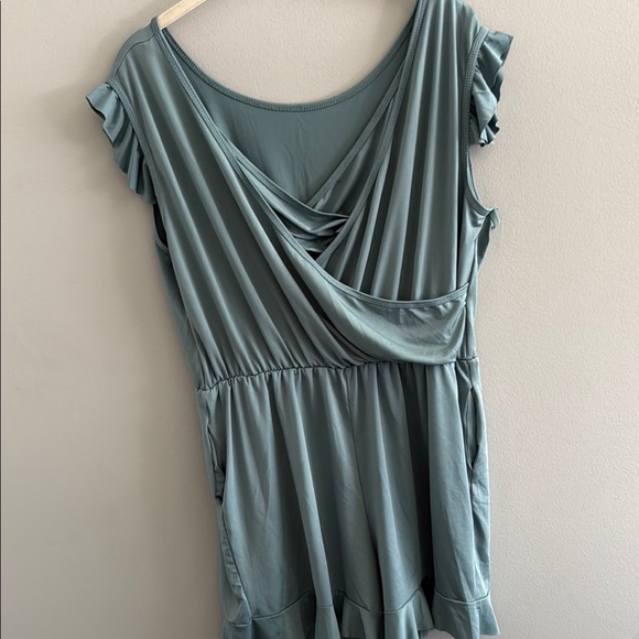 Chic Light Blue Ruffled Romper - Picture 5 of 6